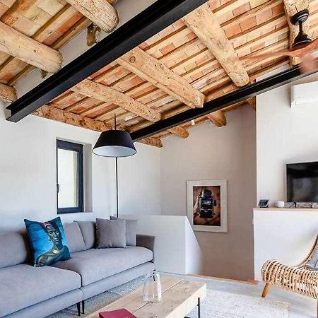 Velo Vern 3 Luxury Penthouse W Views Of City Wall Gerona Buitenkant foto