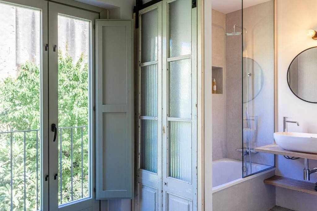 Velo Vern 3 Luxury Penthouse W Views Of City Wall Gerona Buitenkant foto