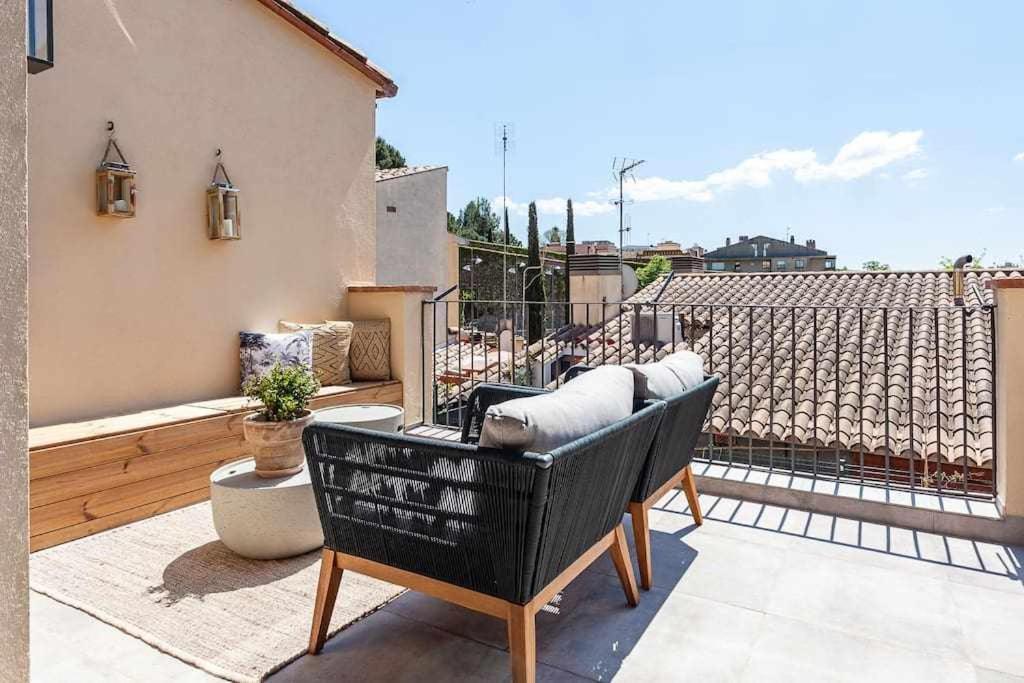 Velo Vern 3 Luxury Penthouse W Views Of City Wall Gerona Buitenkant foto