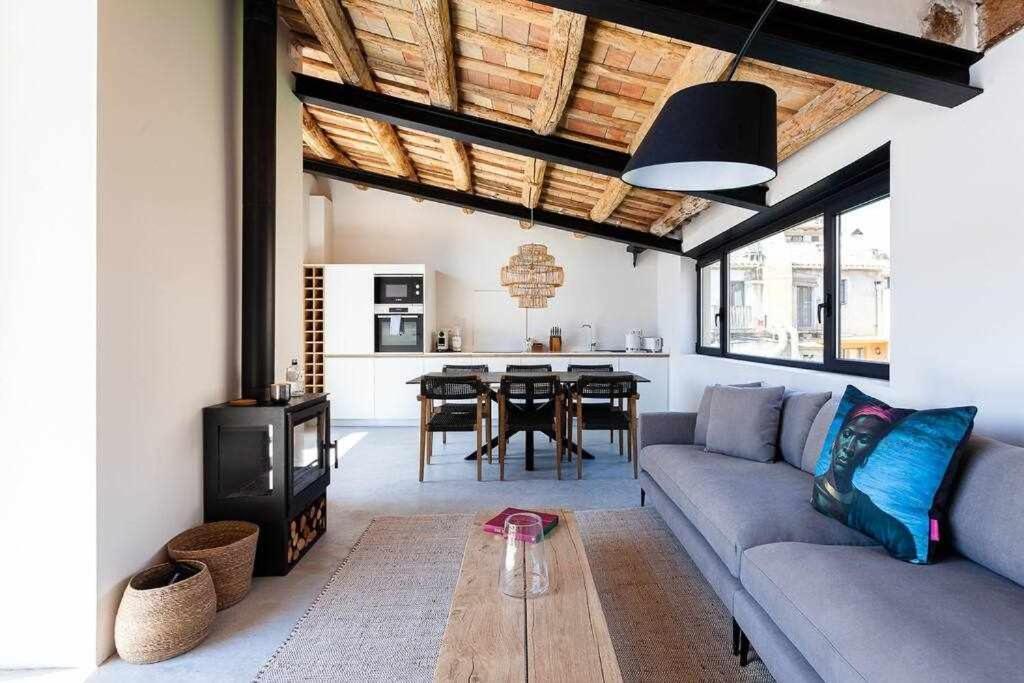 Velo Vern 3 Luxury Penthouse W Views Of City Wall Gerona Buitenkant foto