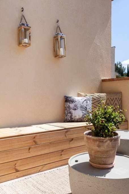 Velo Vern 3 Luxury Penthouse W Views Of City Wall Gerona Buitenkant foto